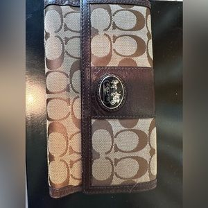 Coach wallet- never used